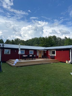 Hyr vår charmiga sommarstuga i Krokek/Kolmården