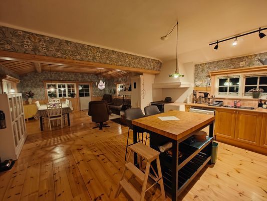 Timmerstuga med utsikt och bastu - Bild 6