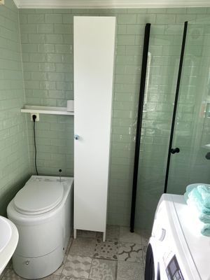 Idyllisk Skärgårdsstuga med milsvid havsutsikt - Bild 12