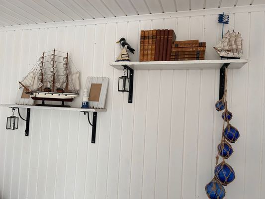 Sjönära stuga på ö i Roslagen (roddbåt ingår) - Bild 17