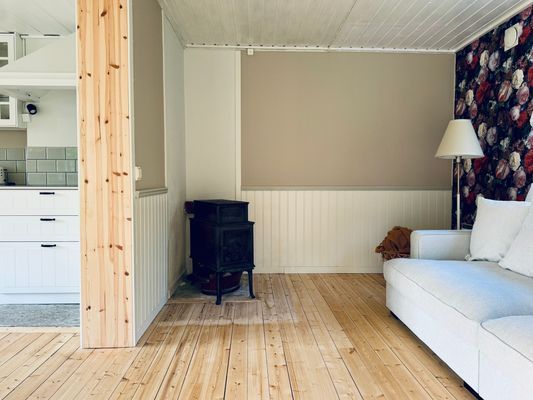 Här saktar tiden ner – din drömstuga vid vattnet - Bild 19