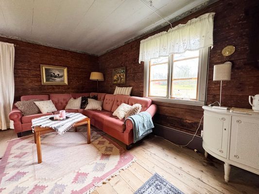 Bild 3 på Historisk villa i vacker natur |SE08051