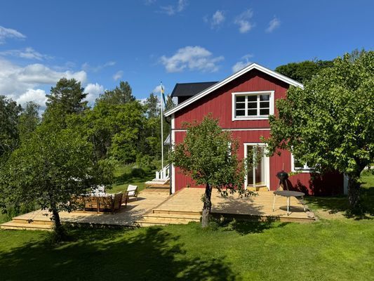 Här saktar tiden ner – din drömstuga vid vattnet - Bild 16