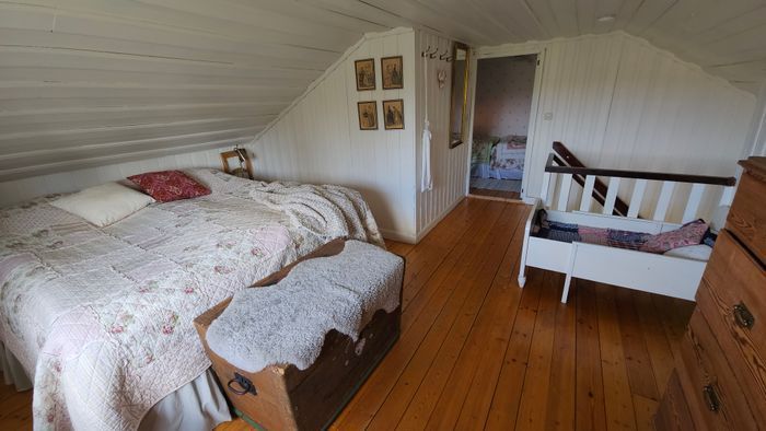 Sovrum 1 med en dubbelsäng