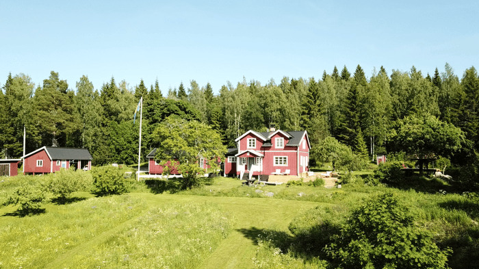 Bild 3 på Här saktar tiden ner – din drömstuga vid vattnet