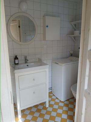 Bild 4 på Mysig stuga på naturtomt