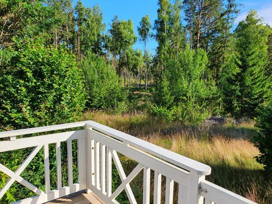 Hyr denna stuga i Norrtälje på 60 m². 3-4 sängplatser. 4 500 - 6 500 kr per vecka. Se bilder och tillgänglighet här.