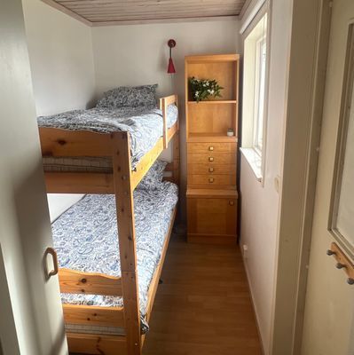 Gäststuga med havsutsikt - 100 m från vattnet - Bild 14