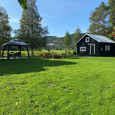 Hyr denna stuga i Hammarstrand på 60 m². 2-3 sängplatser. Från 950 kr per dag. Se bilder och tillgänglighet här.