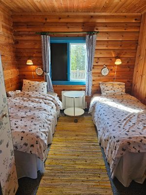 Charmigt sommarställe - sjöutsikt & rofyllt läge - Bild 12
