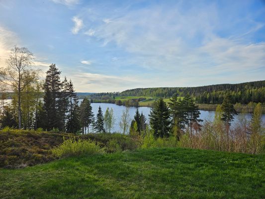 Charmigt sommarställe - sjöutsikt & rofyllt läge - Bild 17