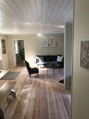 Underbar stuga nära skog, sjö och hav - Bild 8