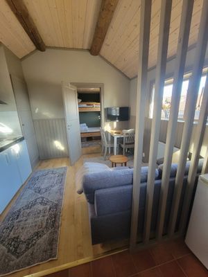 Hyr denna stuga i Orsa på 28 m². 3 sängplatser. 3 500 - 8 200 kr per vecka. Se bilder och tillgänglighet här.