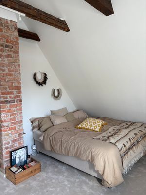 Hyr denna stuga i Höganäs på 130 m². 4-6 sängplatser. Från 14 000 kr per vecka. Se bilder och tillgänglighet här.