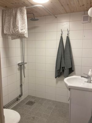 Mysig skärgårdstuga - Bild 9