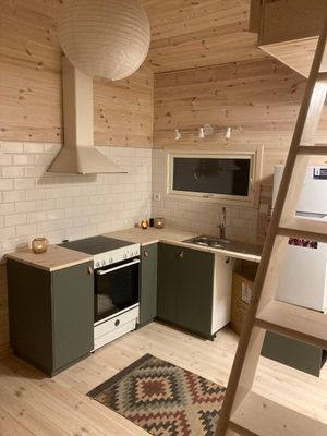 Hyr denna stuga i Stockholm på 25 m². 2-3 sängplatser. Från 7 700 kr per vecka. Se bilder och tillgänglighet här.