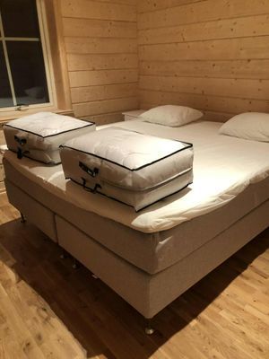 VILLA SKALSVALLEN, Skalets torg, inomhusbordtennis - Bild 22