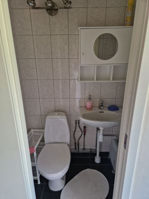 Liten charmig stuga på landet - Bild 9