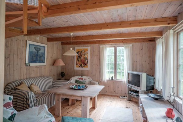 Liten vacker strandnära villa havsutsikt i Ljugarn - Bild 7