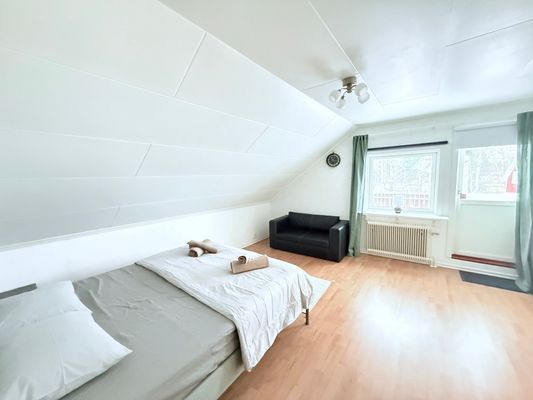 Villa vid vattnet med egen brygga och panoramautsi - Bild 18