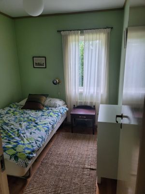 Bild 4 på Trivsamt hus med plats för många nära havet