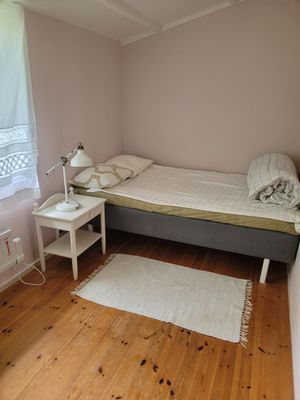 Bild 3 på Trivsamt hus med plats för många nära havet