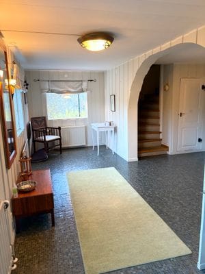 Stort hus med bastu, båt, brygga och sjöutsikt! - Bild 9