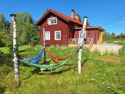 Gamla Fältasgården vid Kalvsjön