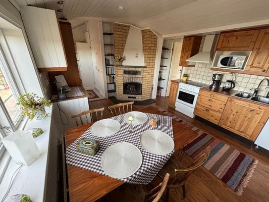 Idyllisk Skärgårdsstuga med milsvid havsutsikt - Bild 14