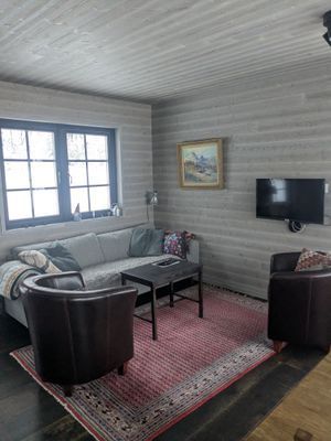 Hyr denna stuga i Tänndalen på 60 m². 4-8 sängplatser. 700 - 2 300 kr per dag. Se bilder och tillgänglighet här.