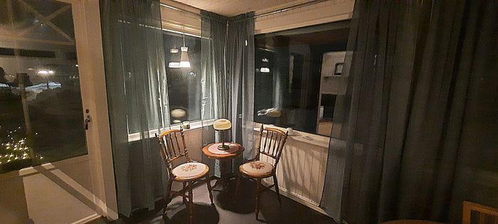 Mysigt fräscht hus i Mora med fint läge vid vatten - Bild 9