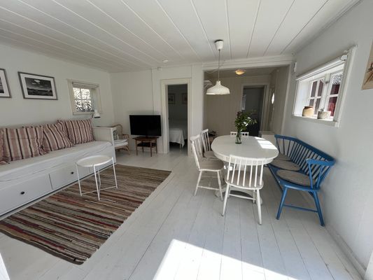Bild 3 på Charmigt sommarboende mitt i Böda, Norra Öland