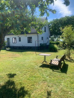 Byhus med stor trädgård nära Sankt Olof - Bild 18