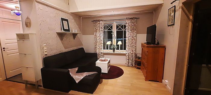 Mysigt fräscht hus i Mora med fint läge vid vatten - Bild 10