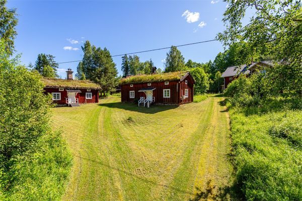 Traditionellt 1700-tals torp direkt på sjön - Bild 15