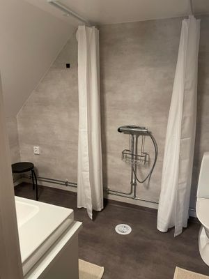 Bild 3 på Hus med pool