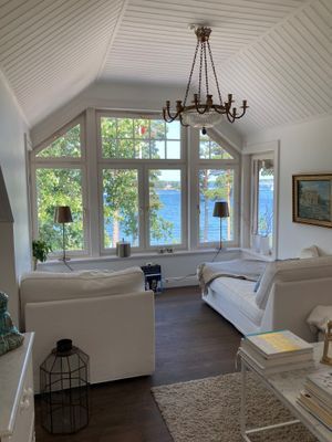 Lillsved Värmdö. Grosshandlarvilla på stor sjötomt - Bild 26
