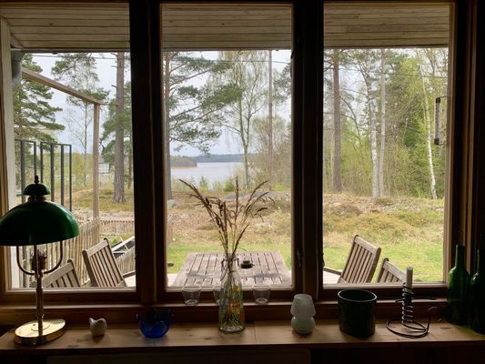Naturnära stuga på skärgårdsö