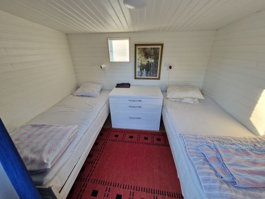 Fin stuga med underbar terass och utsikt. - Bild 12