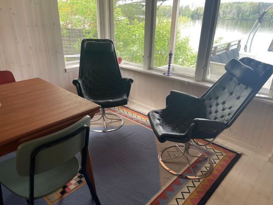 Litet hus med sjötomt och egen brygga i Mälaren - Bild 10