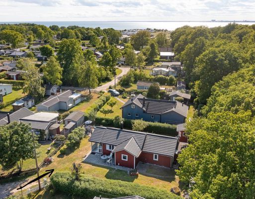 Öland! Stuga vid populär camping och badplats!