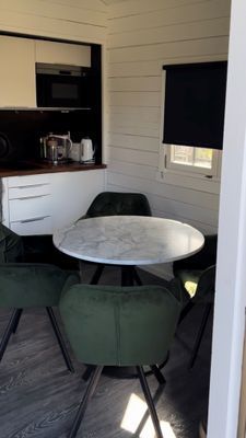 Fin stuga mitt i natursköna skärgården - Bild 6