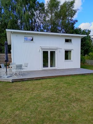 Stor och modern familjevilla i hjärtat av byn. - Bild 24