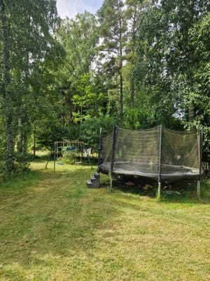 Villa, nära långgrund strand i enskilt område - Bild 18