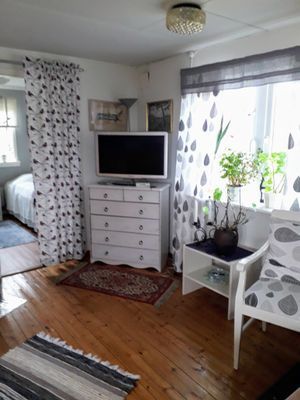 Liten mysig stuga på landet - Bild 7