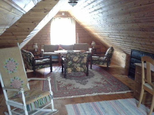 Stuga på en gård nära havet - Bild 8