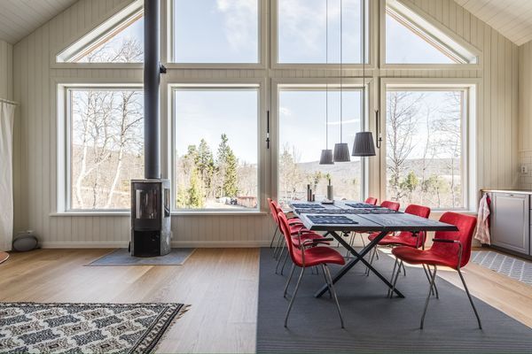 Bild 3 på Stort hus i Bruksvallarna