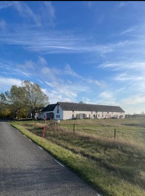 Hyr denna stuga i Burgsvik på 110 m². 6 sängplatser. Från 16 000 kr per vecka. Se bilder och tillgänglighet här.