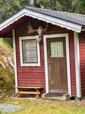 Fritidshus nära sjö och natur - Bild 11