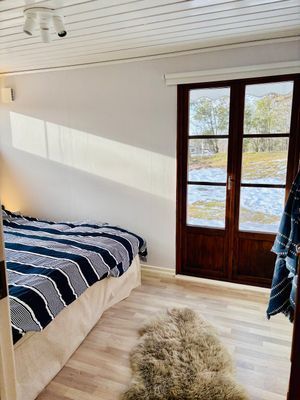 Charmig röd stuga i Valbo-Ryr - Bild 8